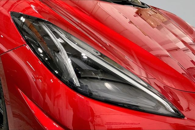 Used 2021 Chevrolet Corvette Stingray Premium Cpe w/ Z51 Performance Package RWD image 27