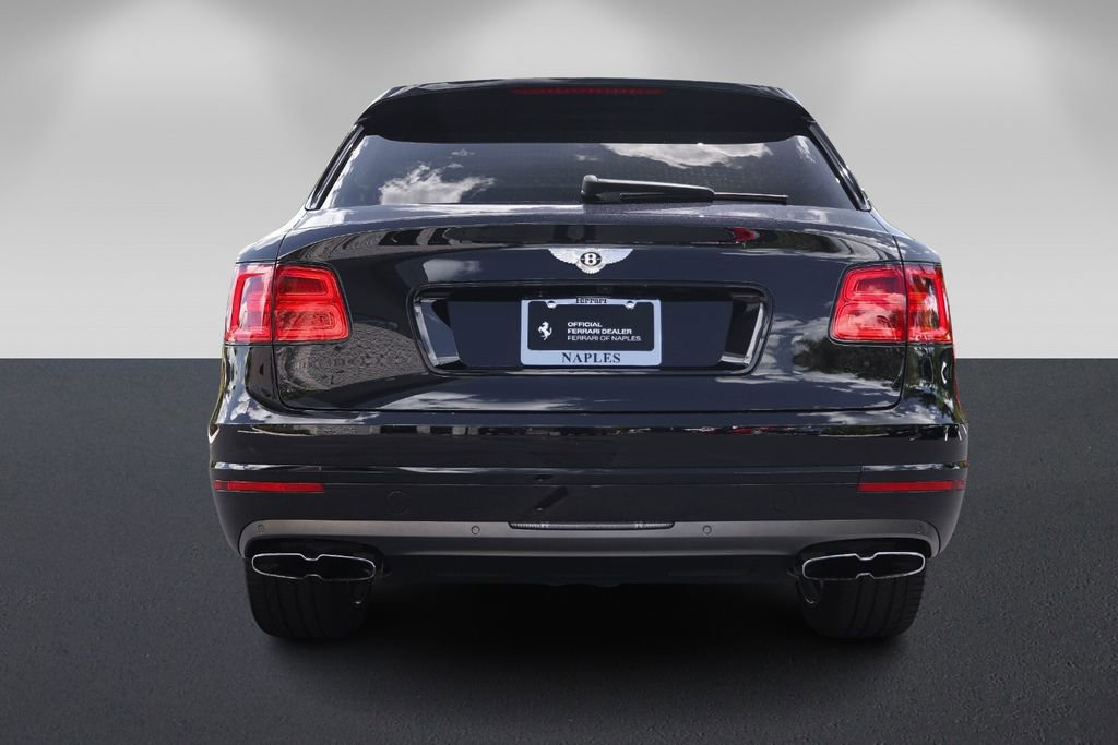 Used 2019 Bentley Bentayga image 4