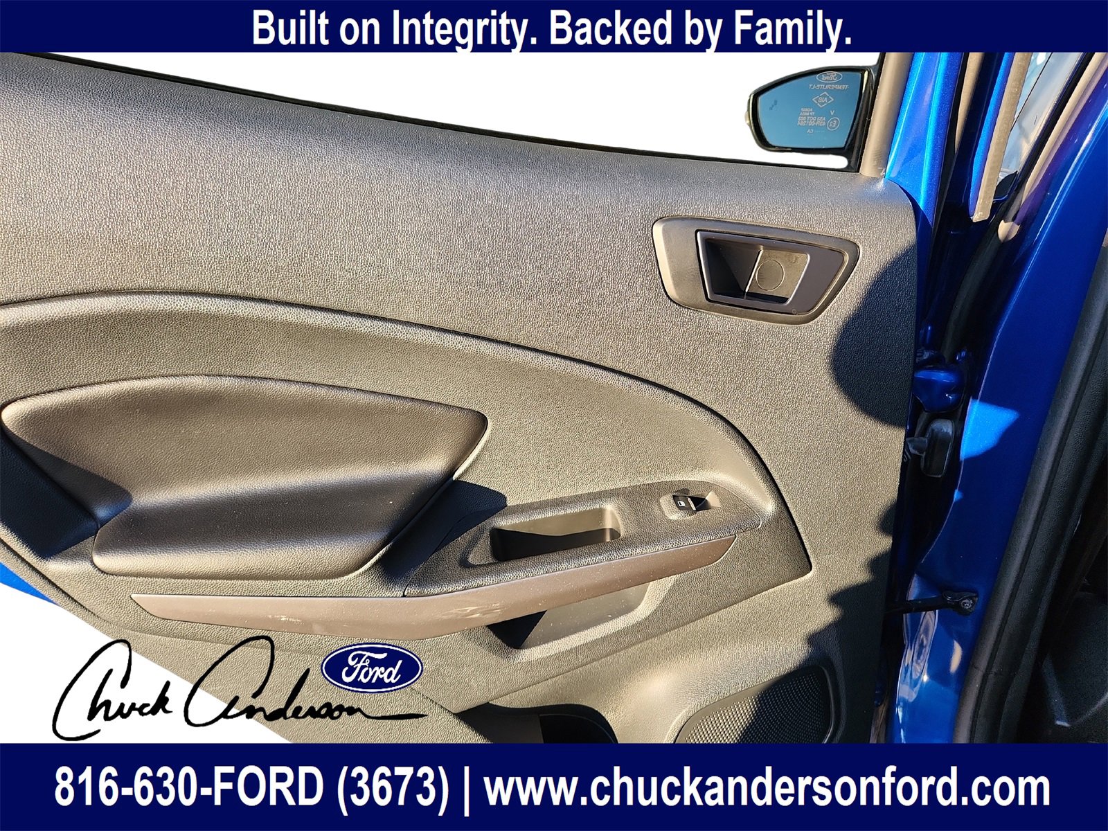 Used 2020 Ford EcoSport SES w/ SES Black Appearance Package image 23