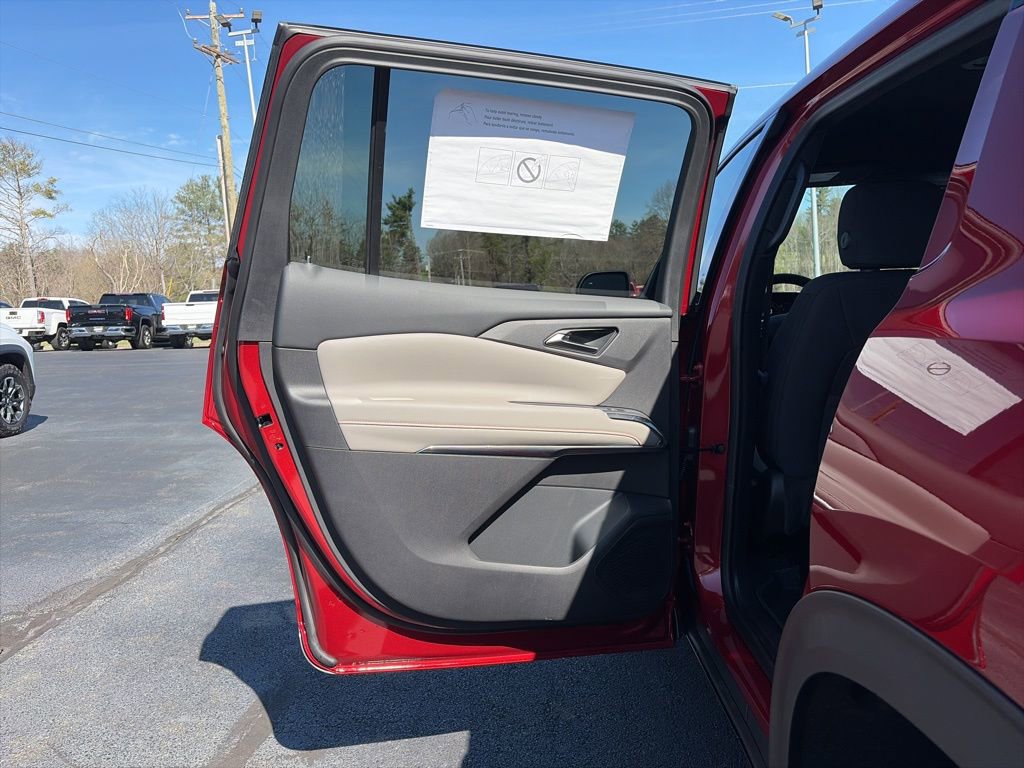 New 2026 Chevrolet Traverse LT w/ Midnight/Sport Edition image 22