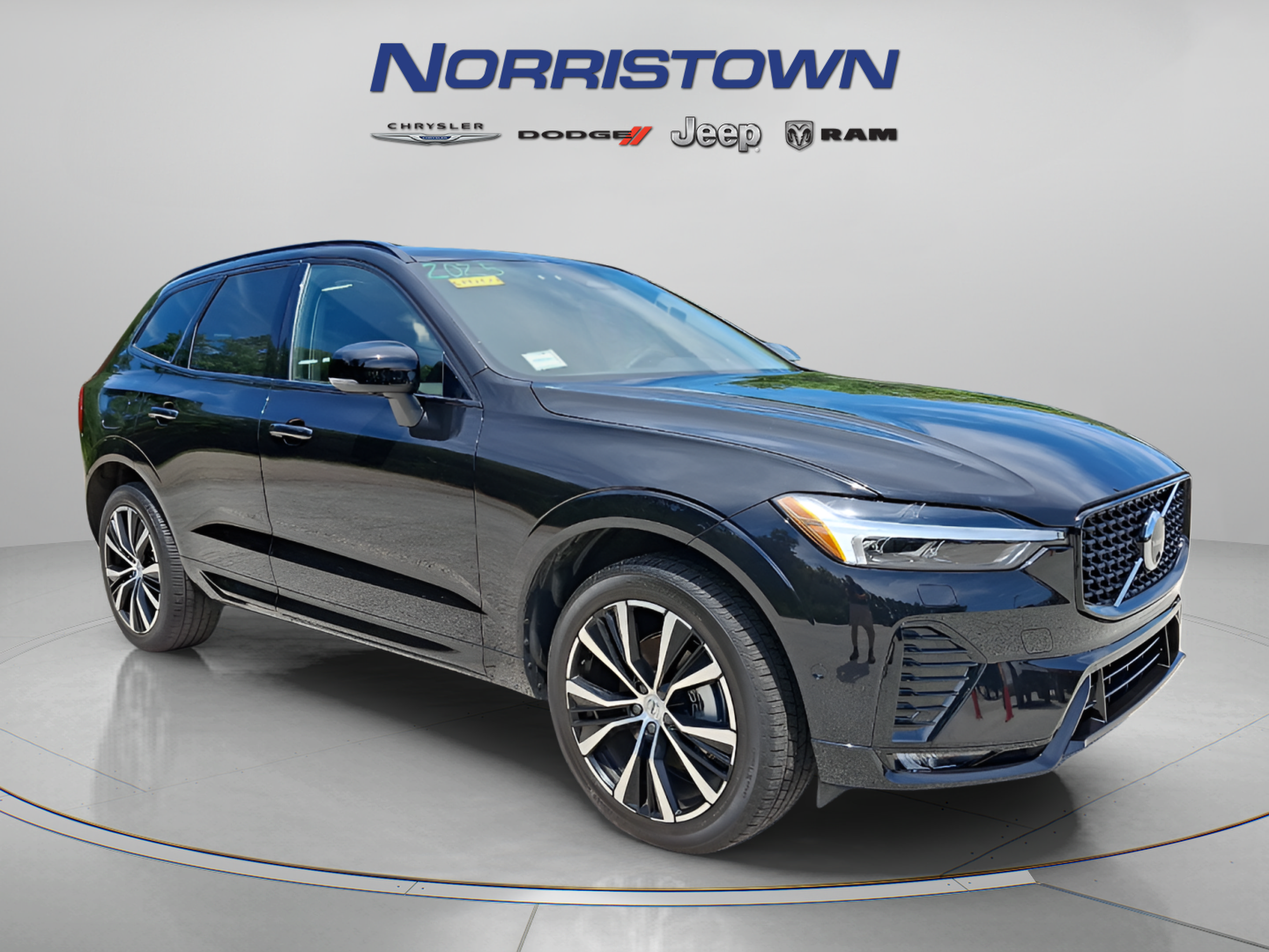 Used 2025 Volvo XC60 B5 Plus w/ Protection Package Premier