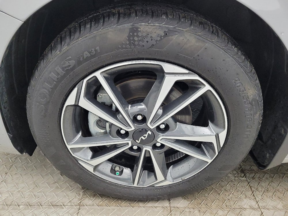 Used 2024 Kia Forte LXS w/ LXS Technology Package image 31