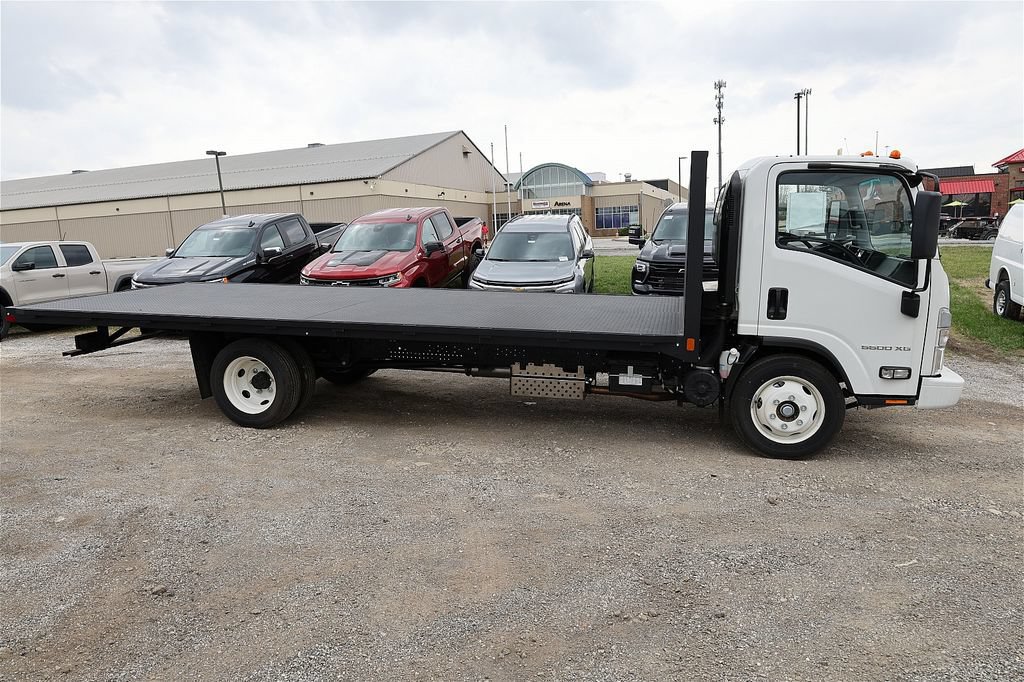 New 2025 Chevrolet Low Cab Forward 5500XG RWD image 12
