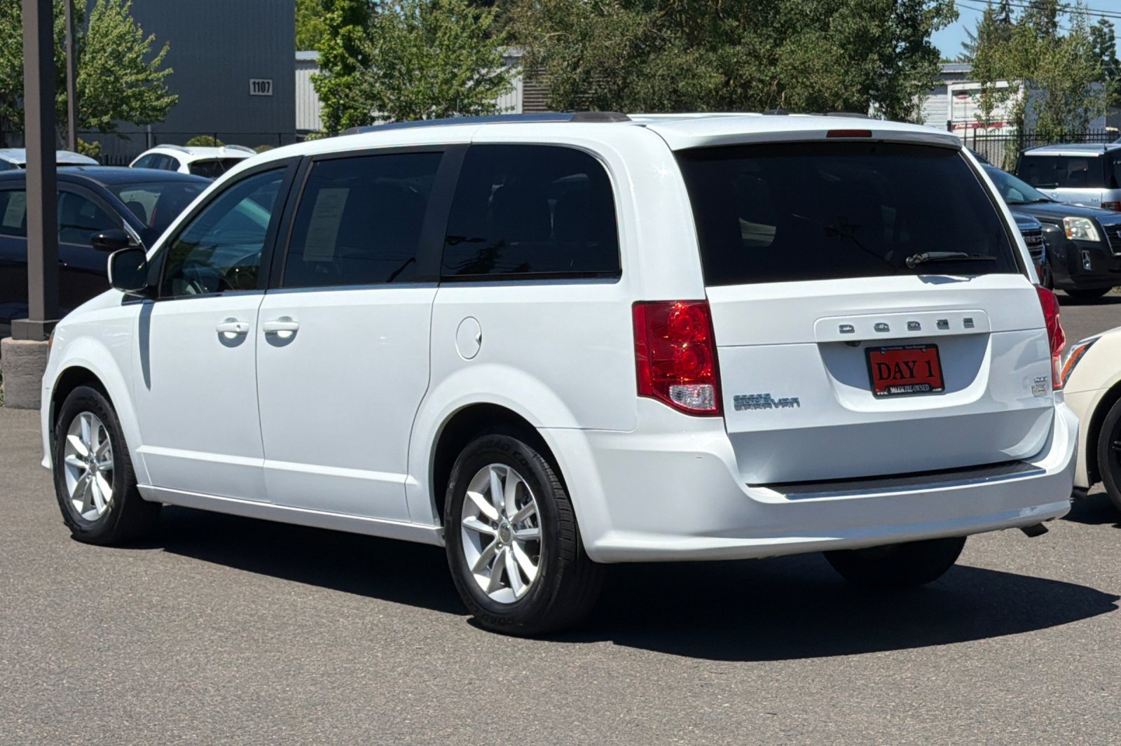 Used 2019 Dodge Grand Caravan SXT FWD image 7