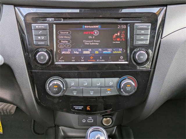 Used 2022 Nissan Rogue Sport S image 18