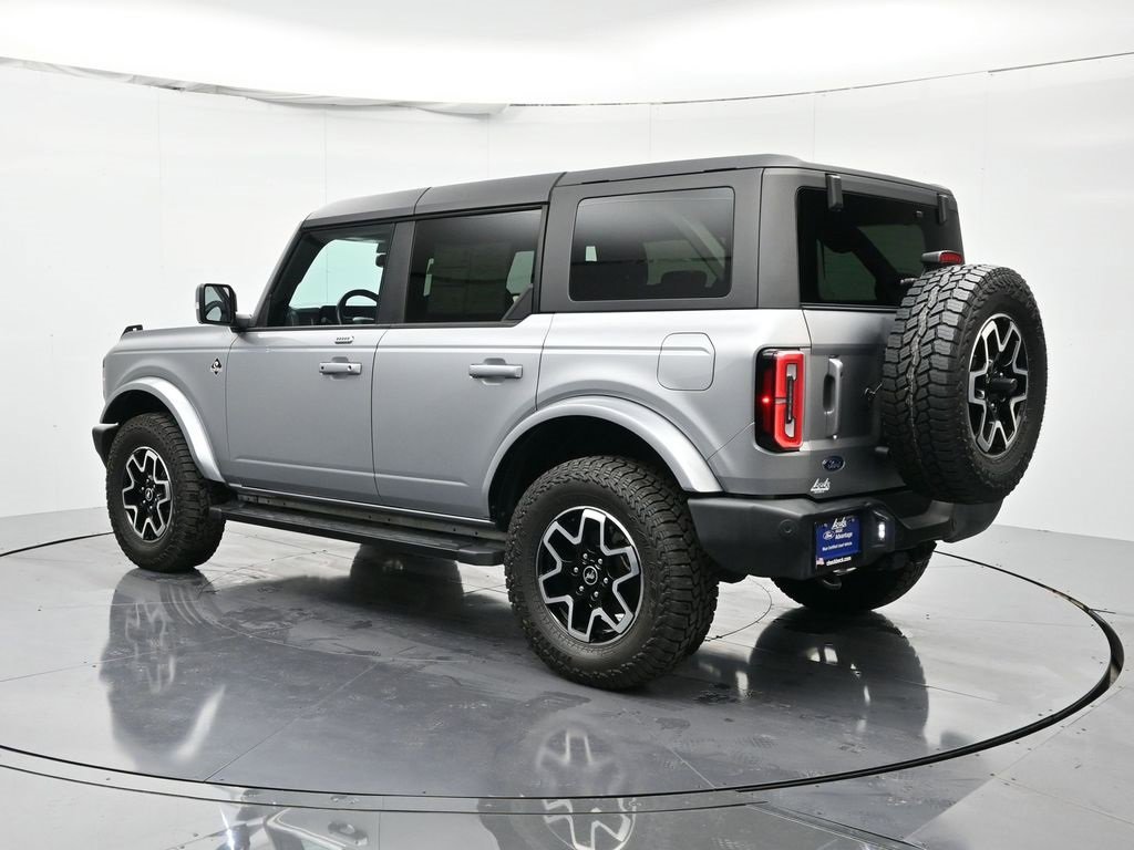 Used 2023 Ford Bronco Outer Banks image 7