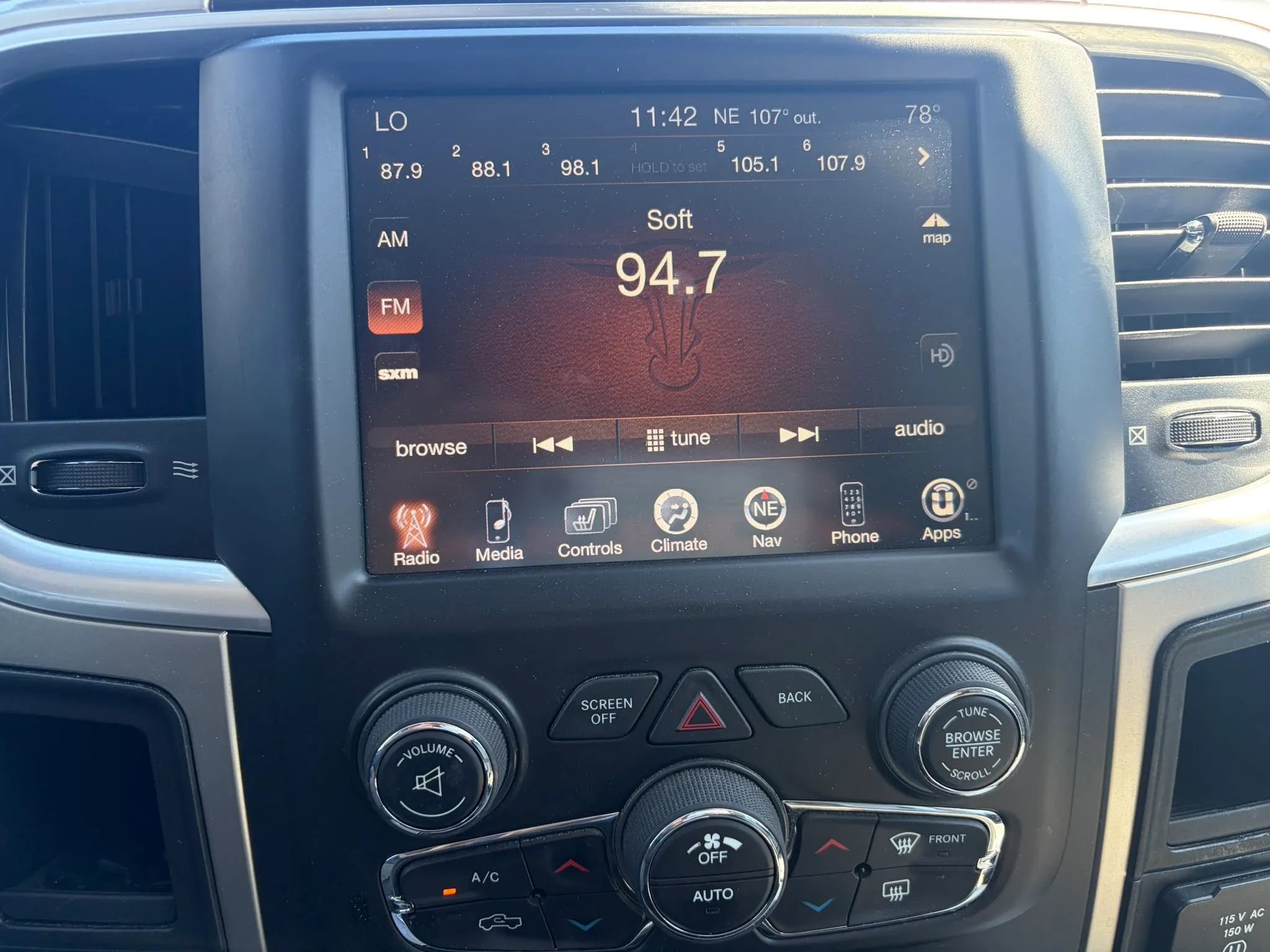 Used 2015 RAM 2500 Big Horn image 17
