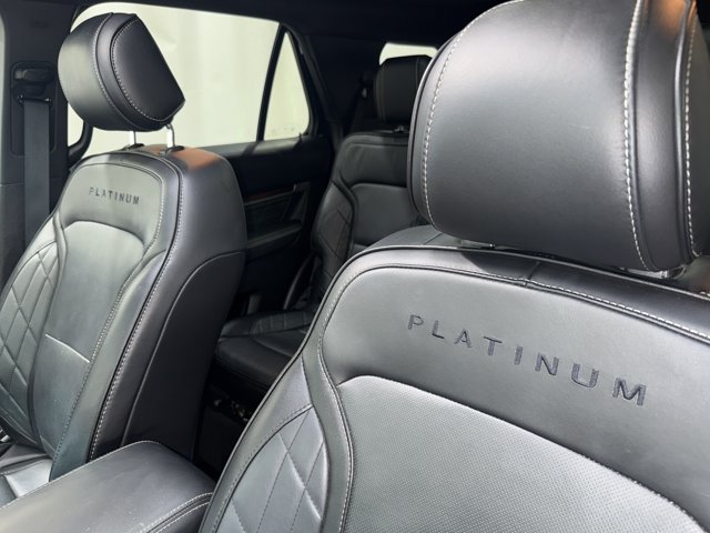 Used 2016 Ford Explorer Platinum AWD/4WD image 36