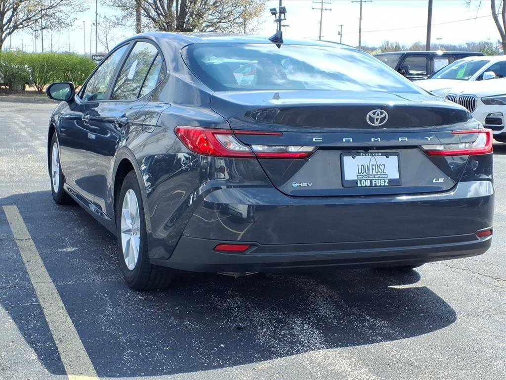 Used 2025 Toyota Camry LE image 6