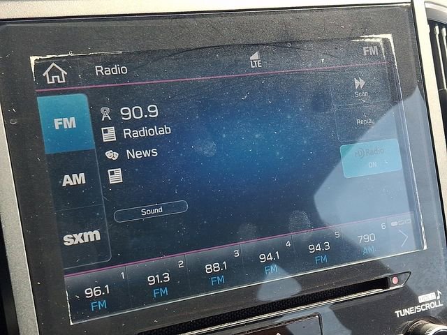 Used 2020 Subaru Impreza 2.0i Sport image 17