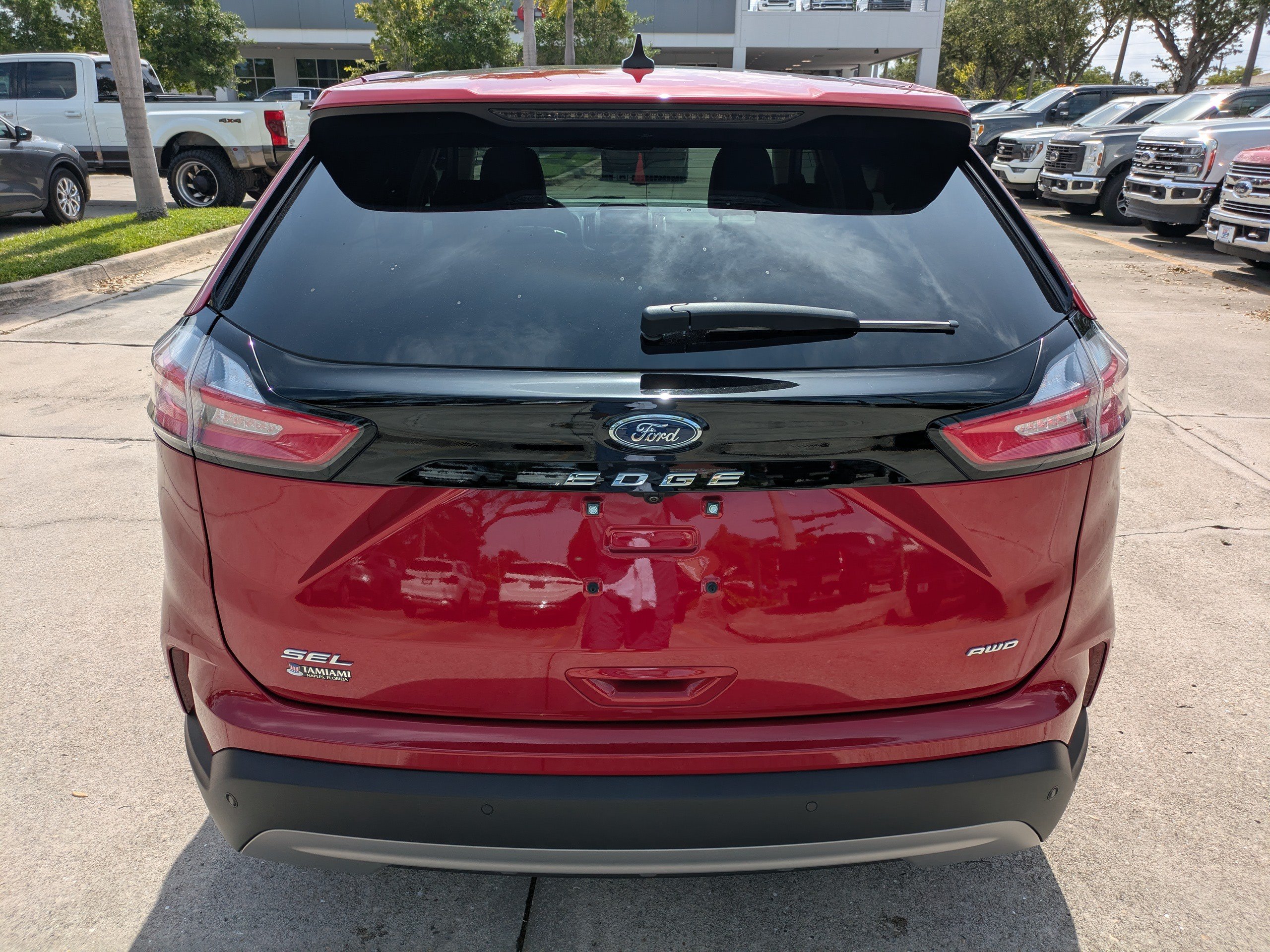 Certified 2023 Ford Edge SEL w/ Convenience Package AWD/4WD image 5