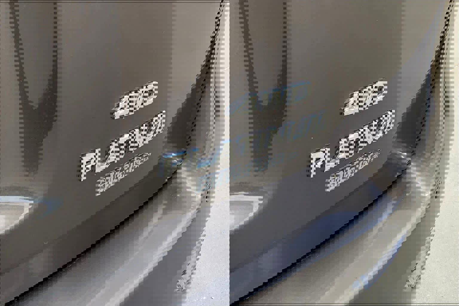 Used 2016 Nissan Pathfinder Platinum image 9