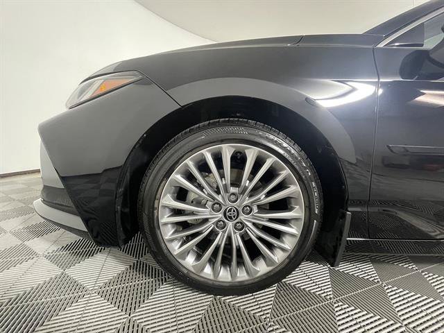 Certified 2022 Toyota Avalon Limited w/ Advanced Safety Package FWD image 22