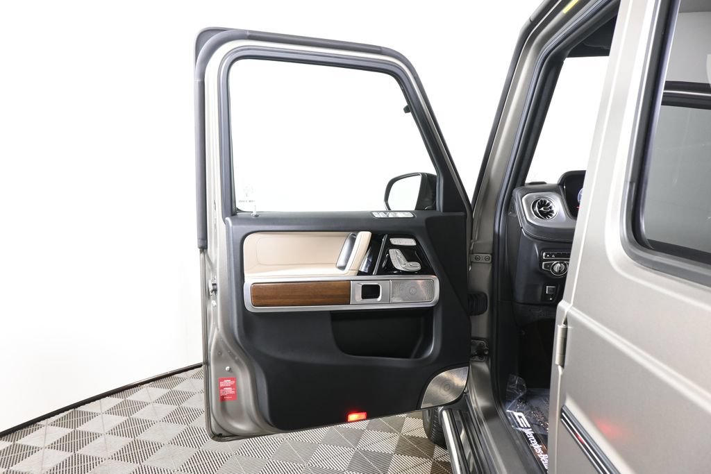 Certified 2022 Mercedes-Benz G 550 image 31