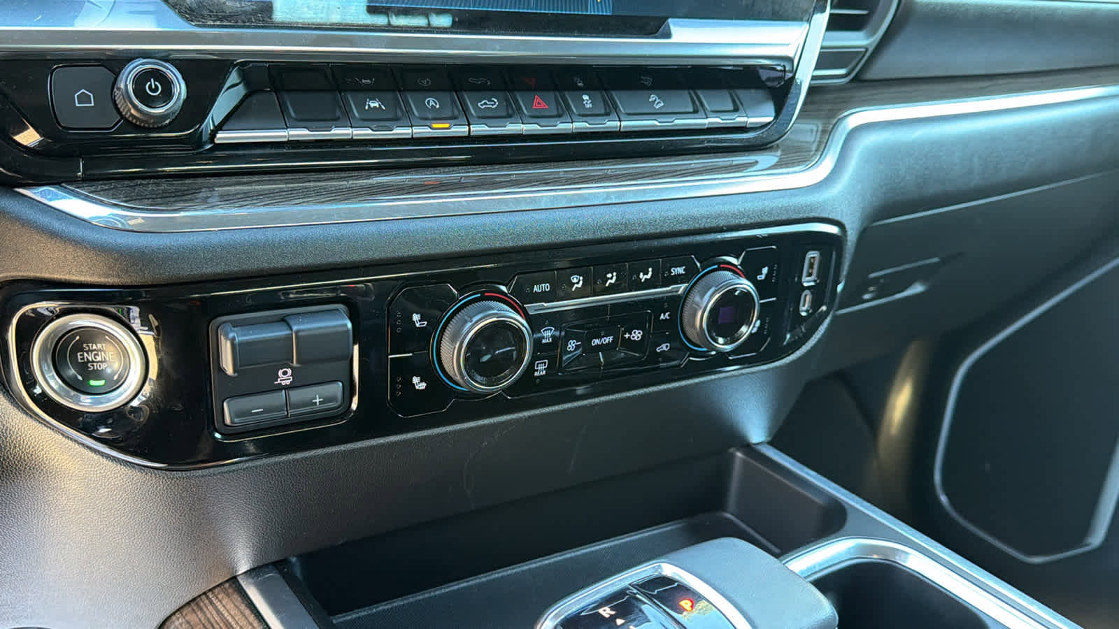 Used 2023 Chevrolet Silverado 1500 RST image 13