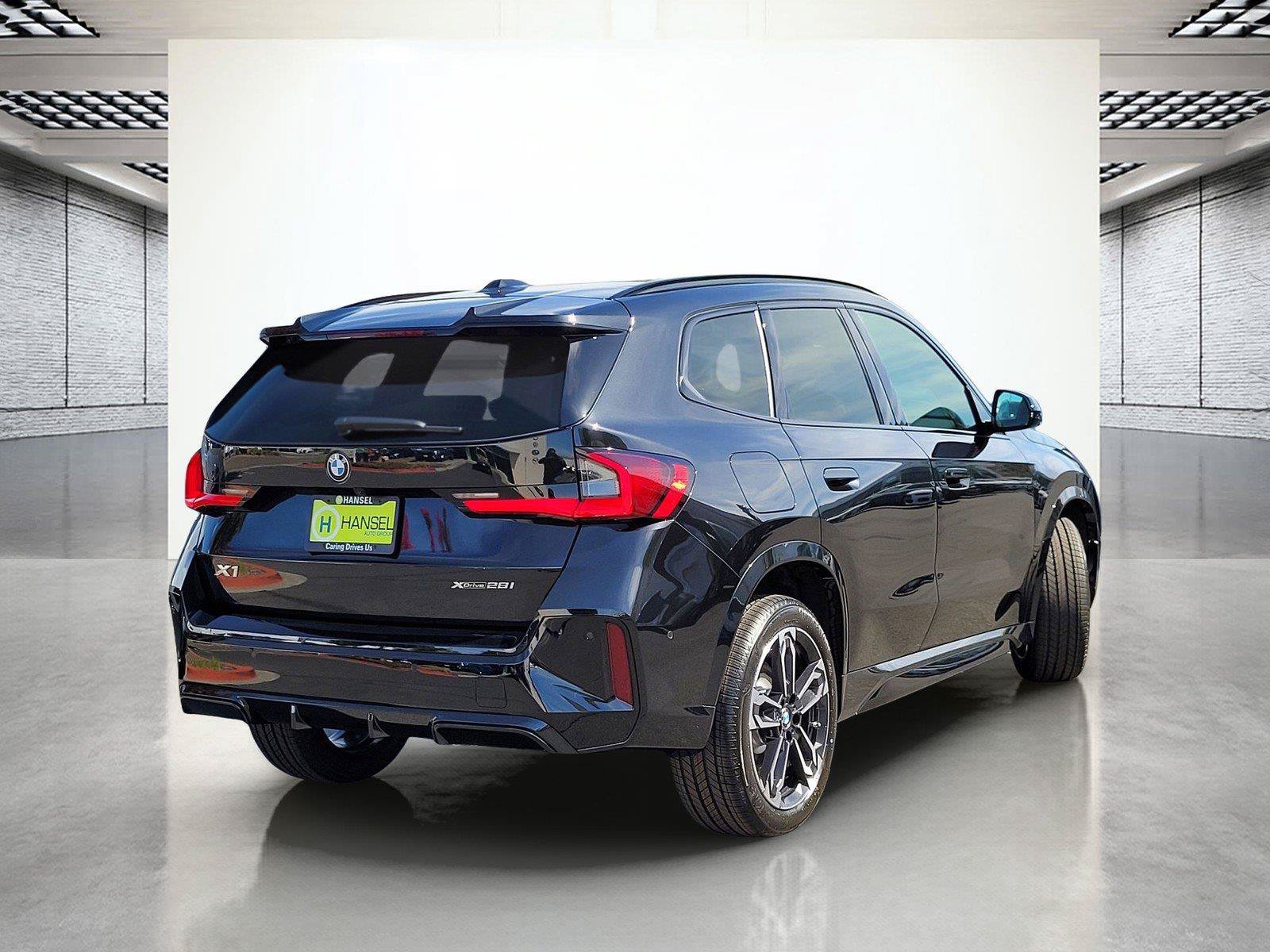 New 2027 BMW X1 xDrive28i w/ Technology Package AWD/4WD image 5
