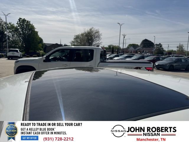 Used 2012 Nissan Altima 2.5 SL w/ 2.5SL Pkg image 9