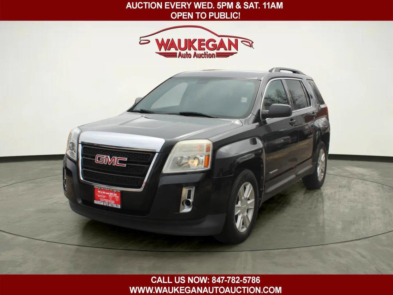 Used 2010 GMC Terrain SLE image 1