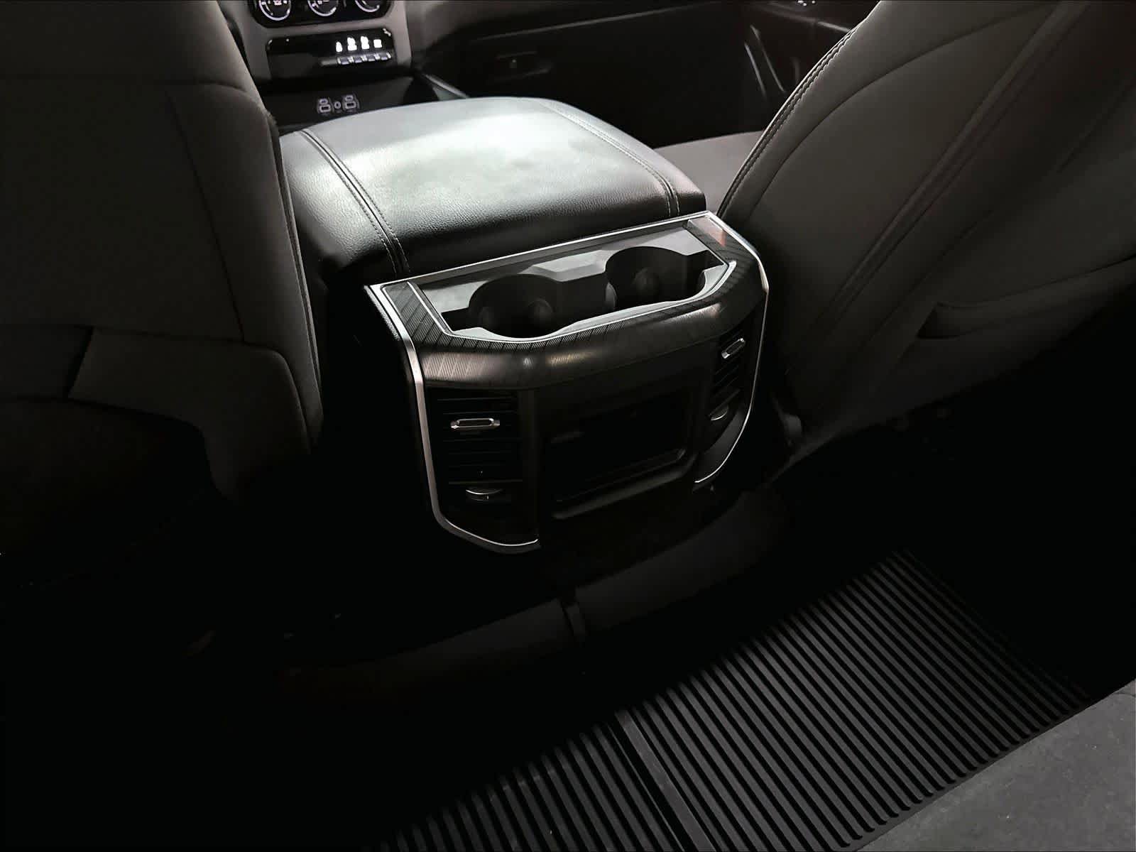 Used 2025 RAM 1500 Big Horn AWD/4WD image 35