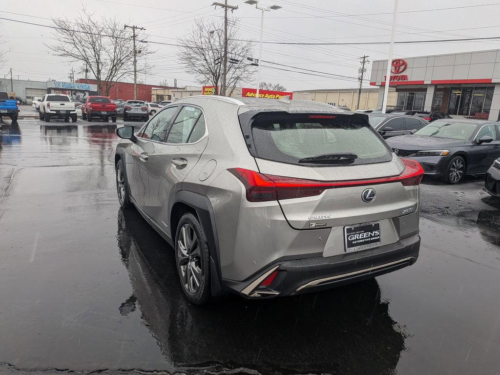 Used 2020 Lexus UX 250h F Sport w/ F Sport Premium Package image 9