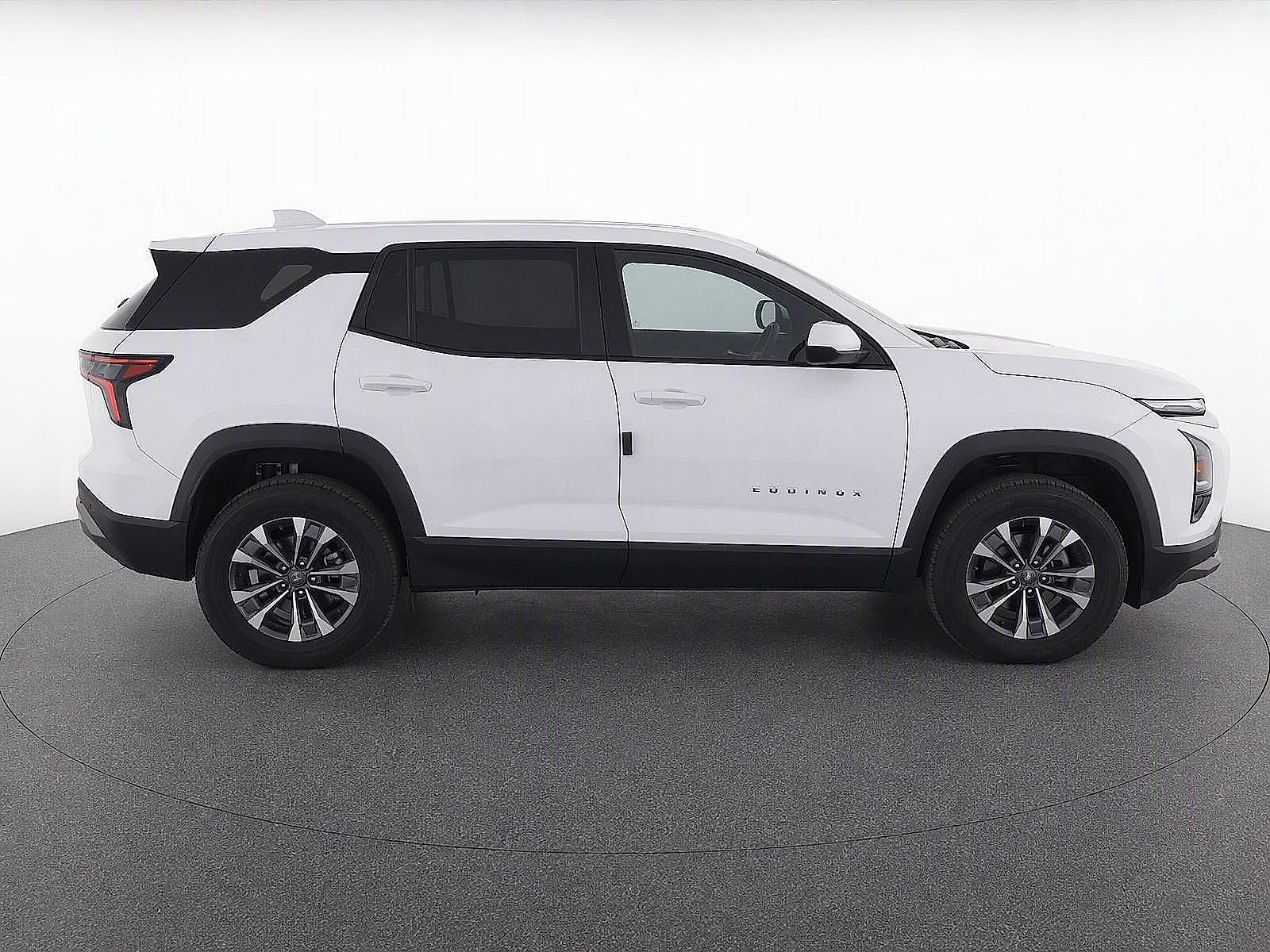 New 2027 Chevrolet Equinox LT AWD/4WD image 8