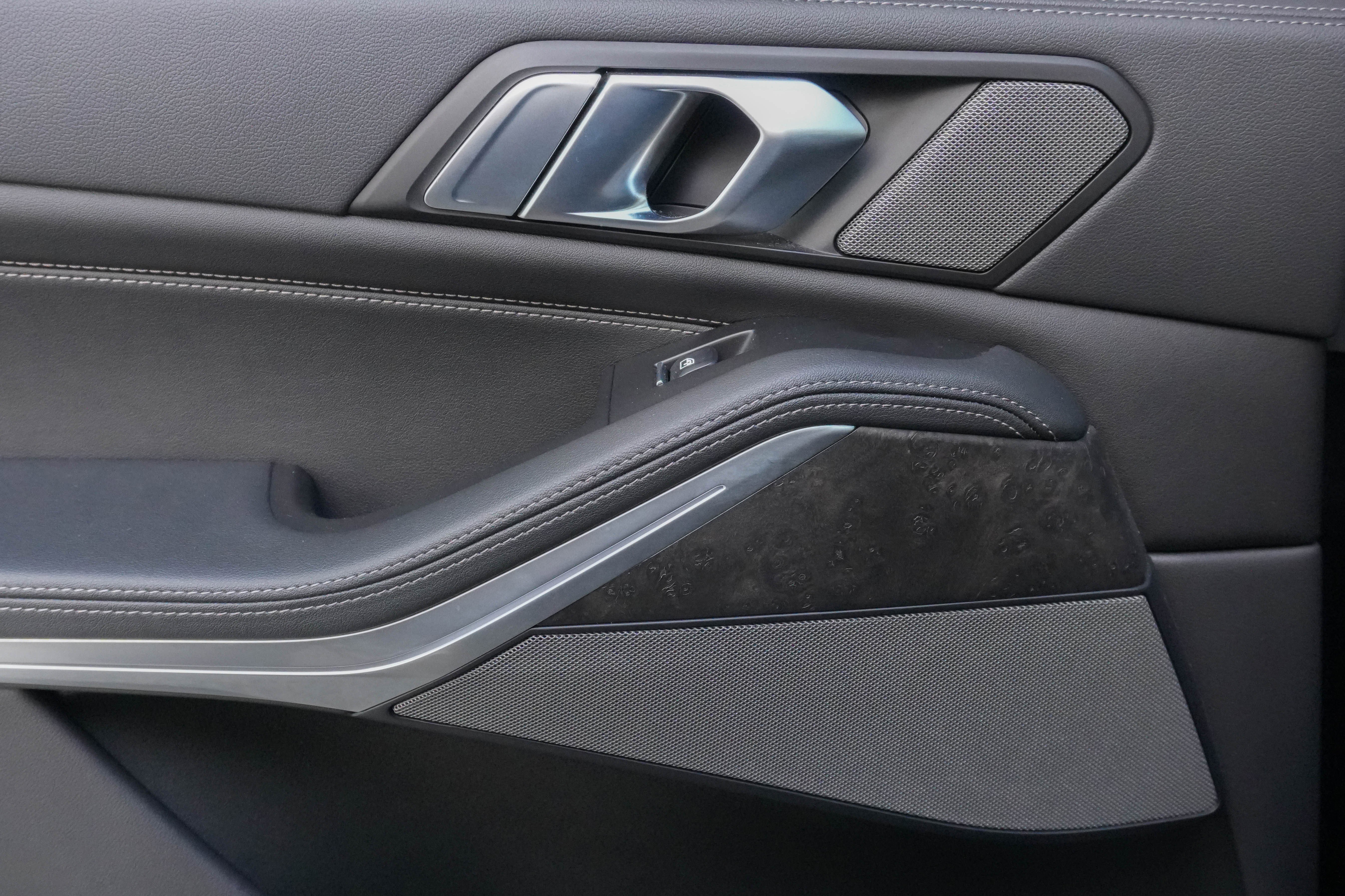 Certified 2023 BMW X5 sDrive40i w/ Premium Package image 35