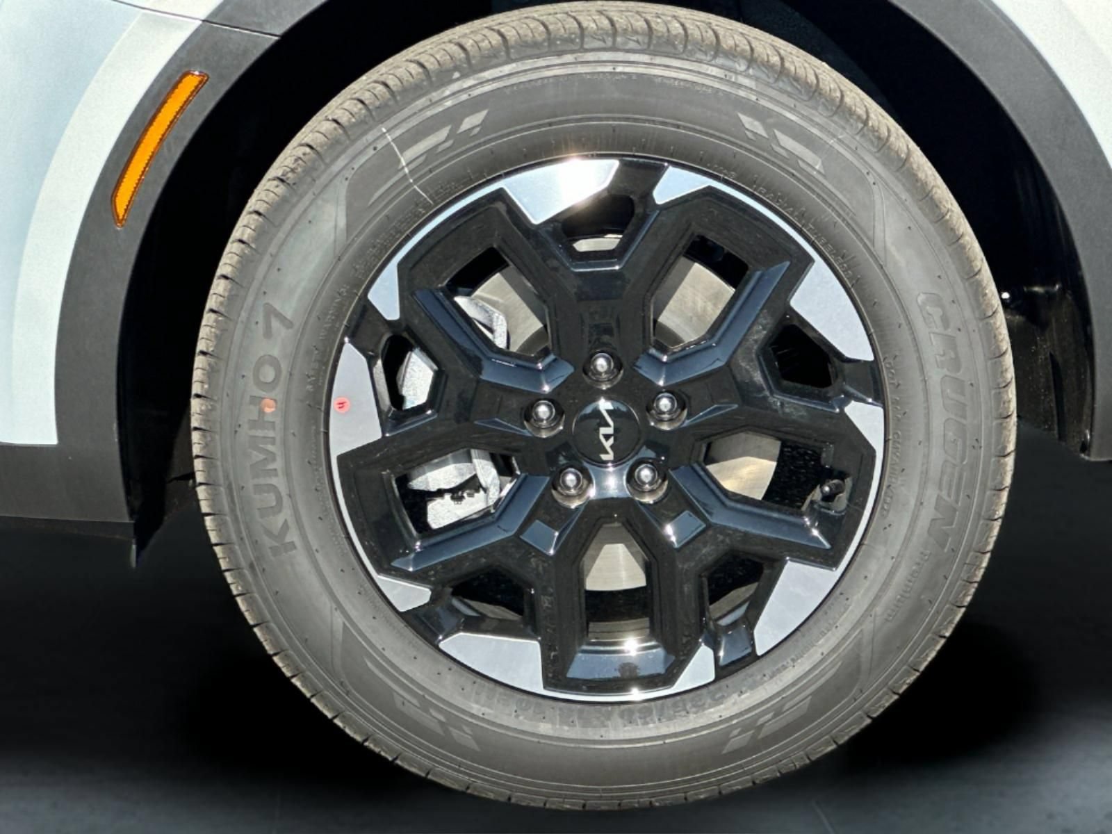 New 2026 Kia Sorento S AWD/4WD image 25