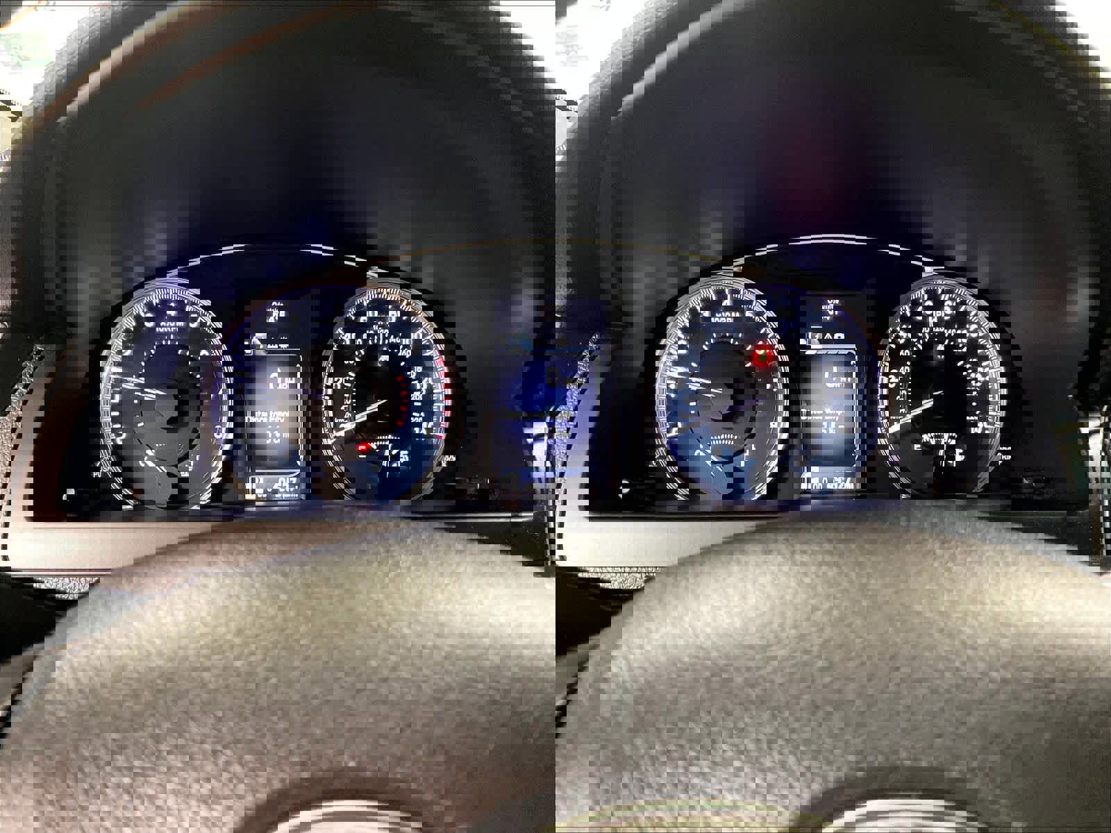 Used 2017 Toyota Camry LE image 24