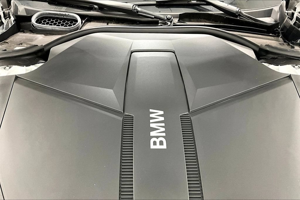 New 2025 BMW i7 eDrive50 RWD image 27