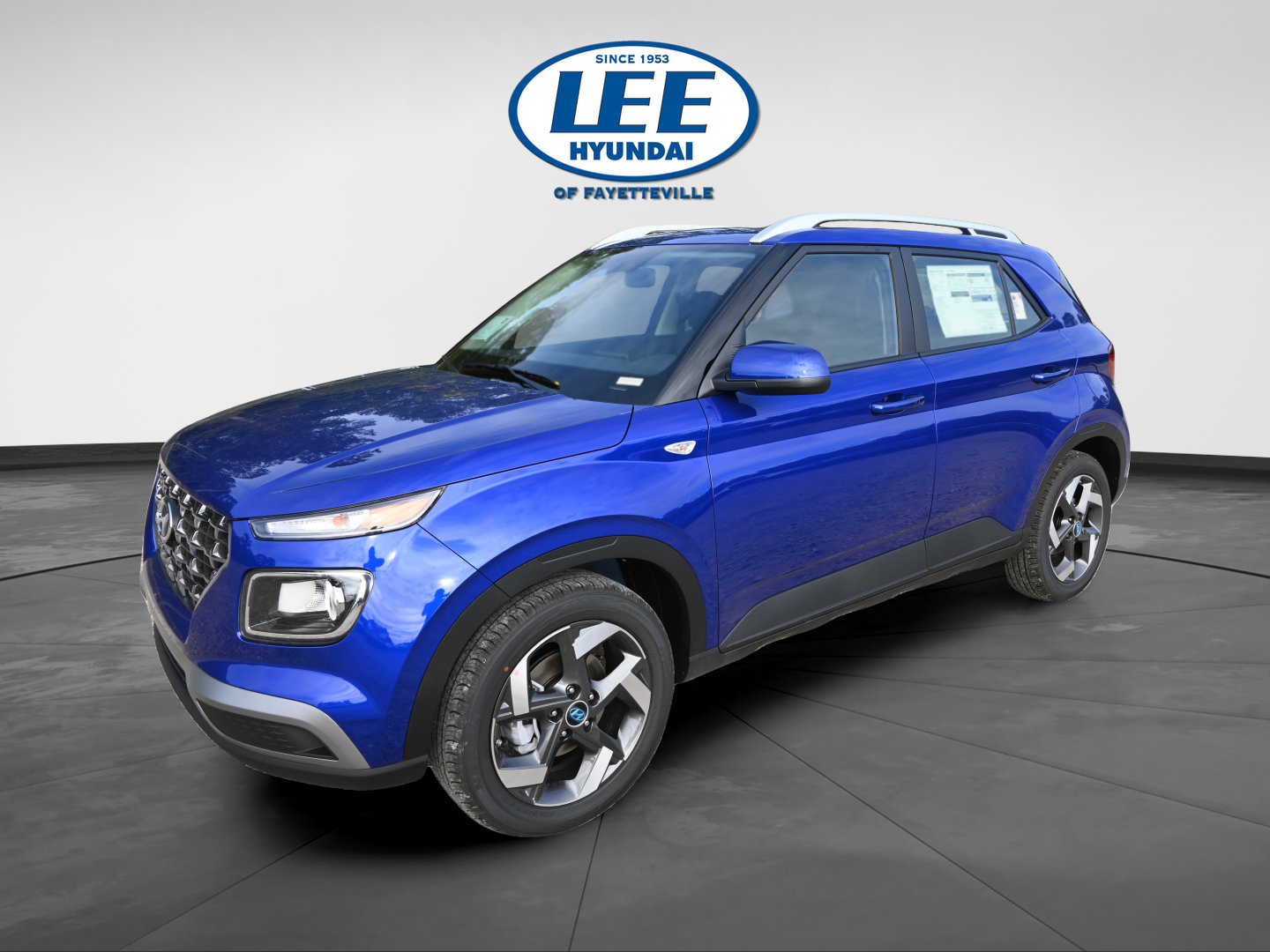 Certified 2026 Hyundai Venue SEL FWD image 7