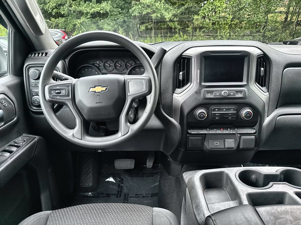 Used 2020 Chevrolet Silverado 1500 Custom w/ Custom Value Package AWD/4WD image 23