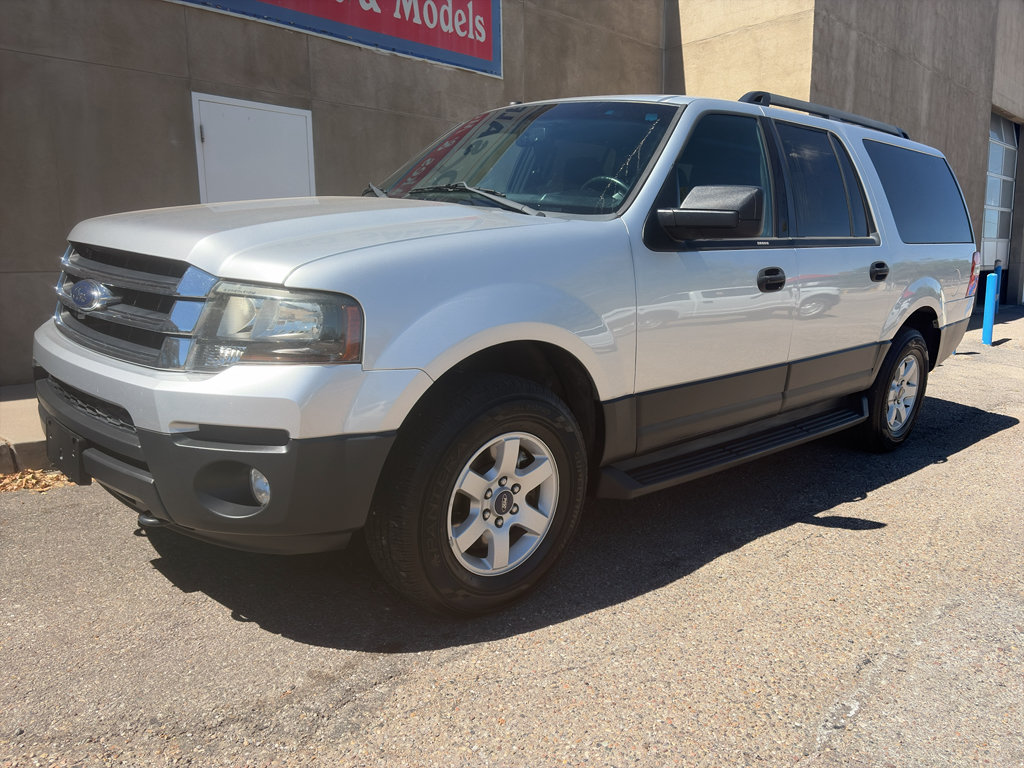 Used 2017 Ford Expedition EL XL w/ Equipment Group 101A AWD/4WD image 6