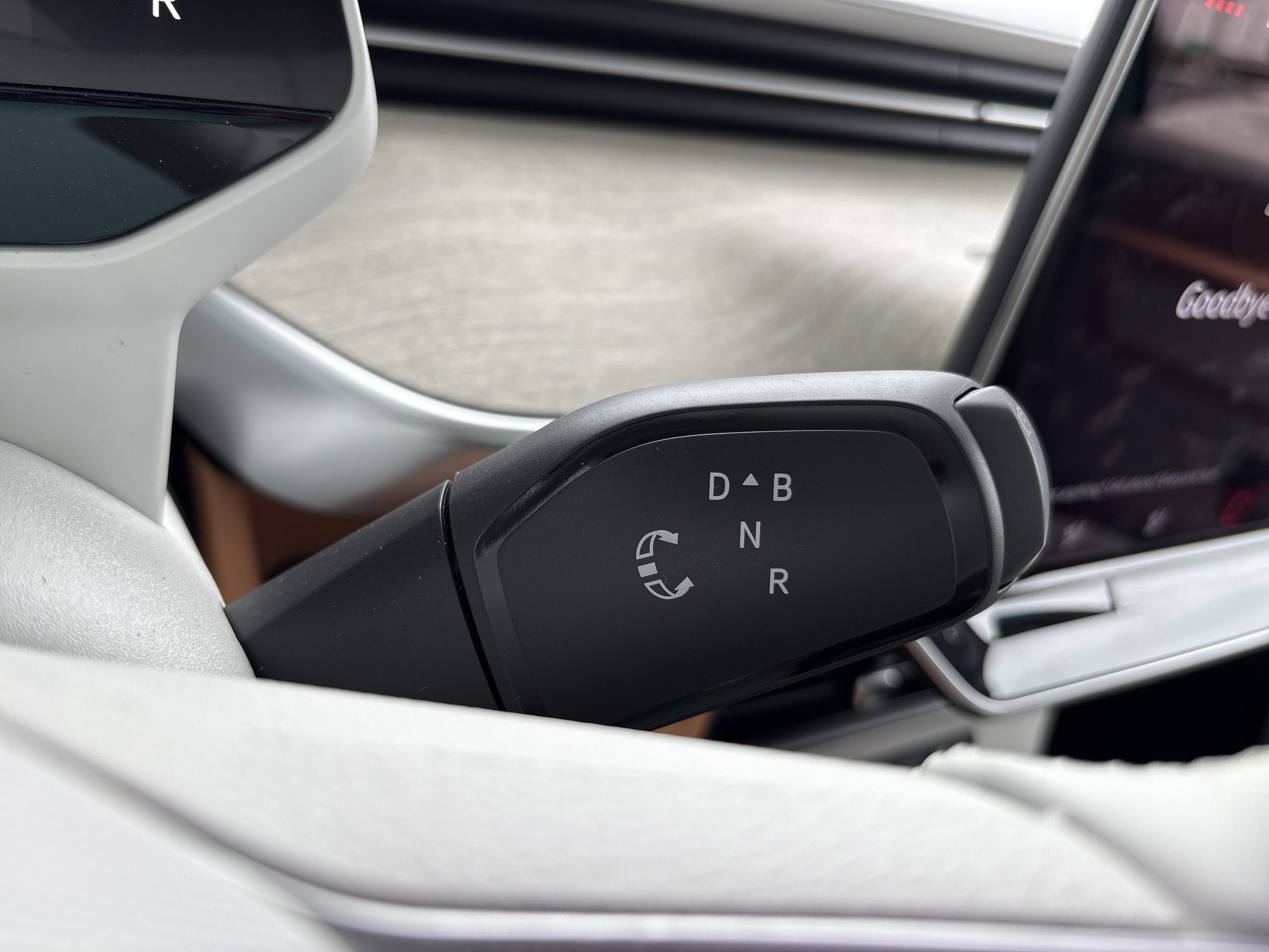 New 2025 Volkswagen ID. Buzz 1st Edition image 22