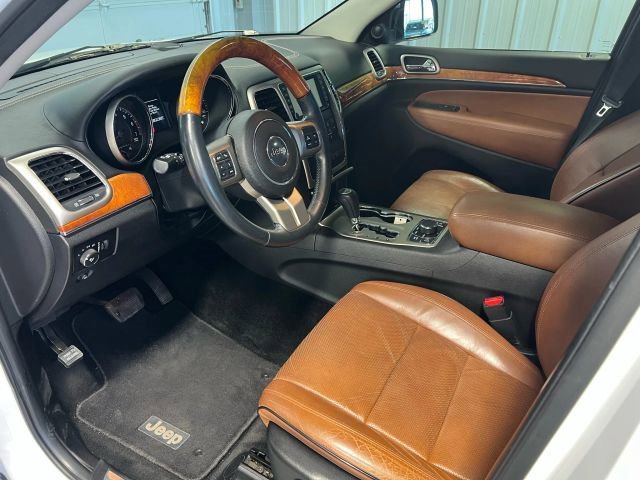 Used 2013 Jeep Grand Cherokee Overland image 7