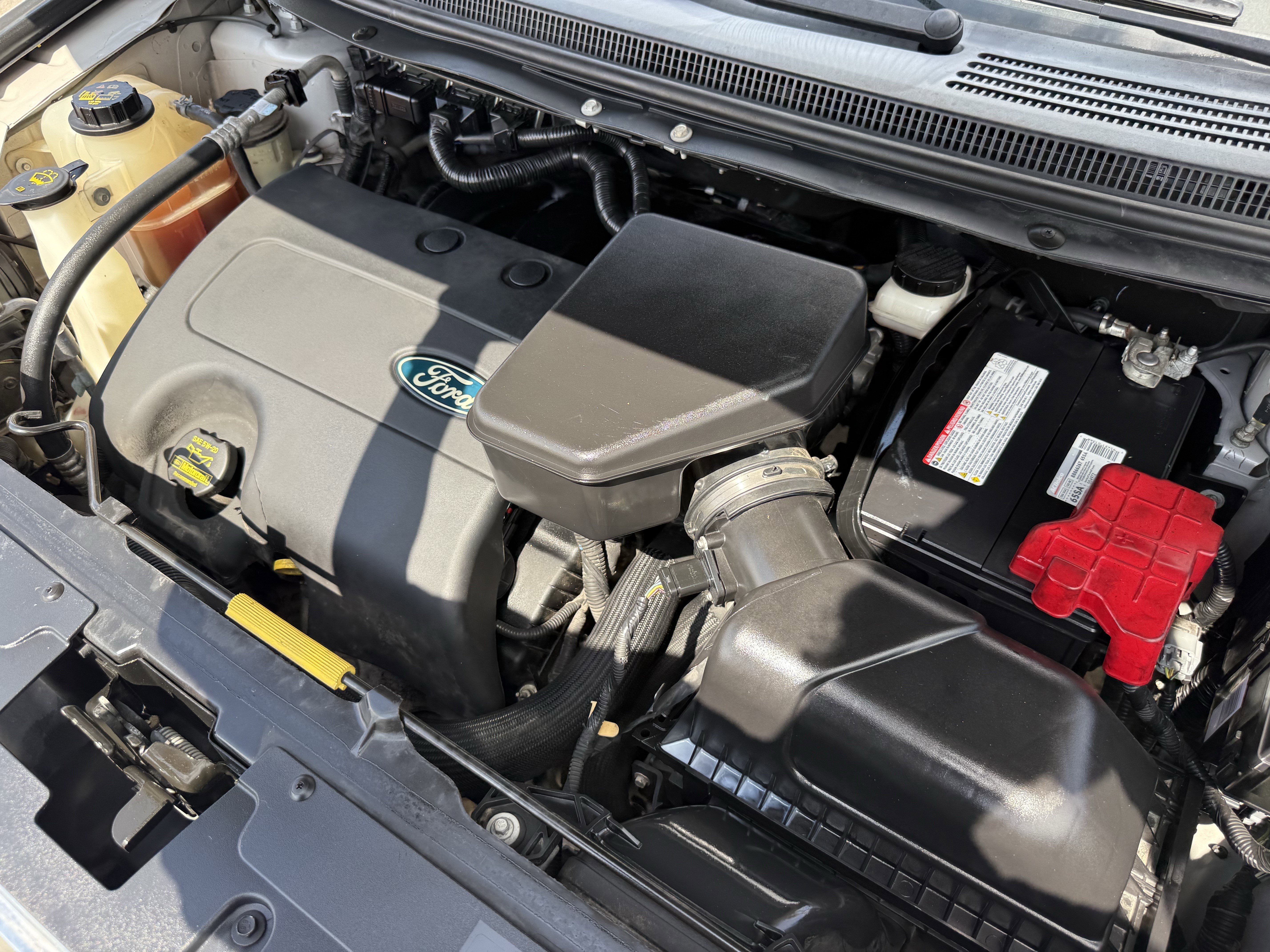 Used 2013 Ford Edge SE image 30