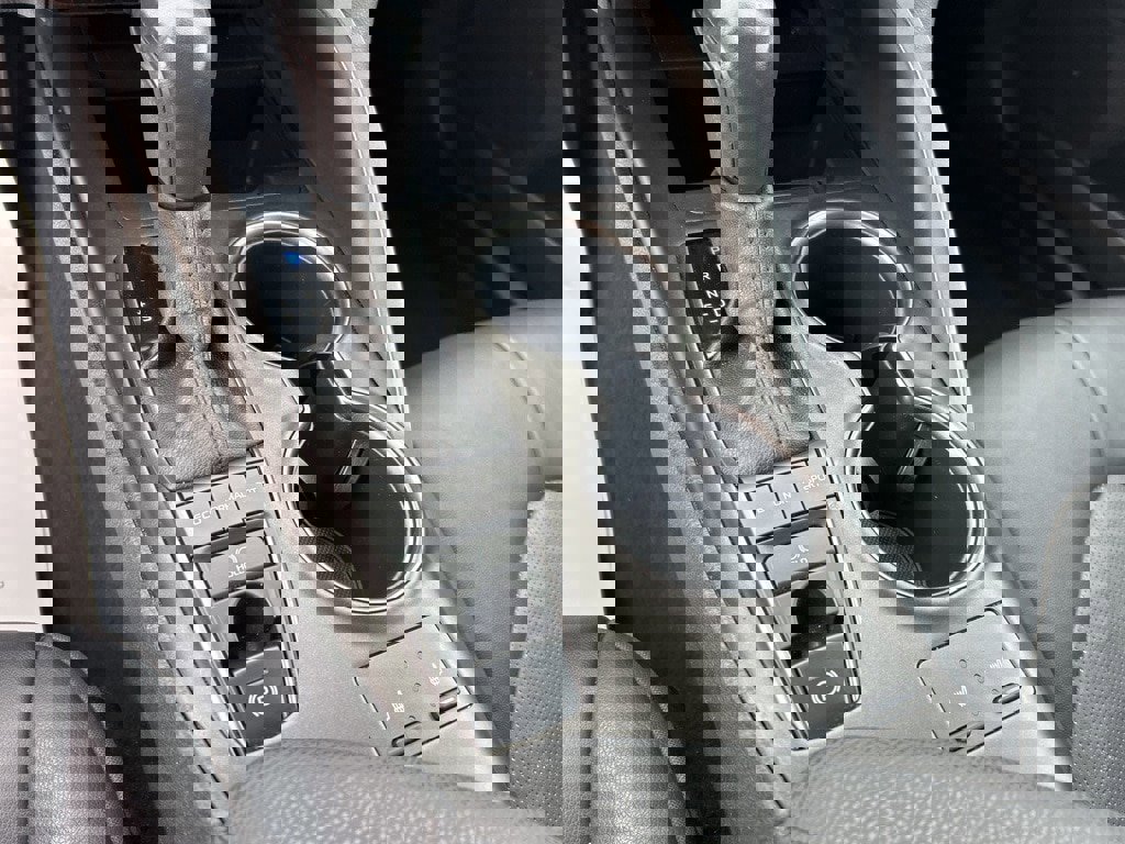 Used 2023 Toyota Camry XSE image 10