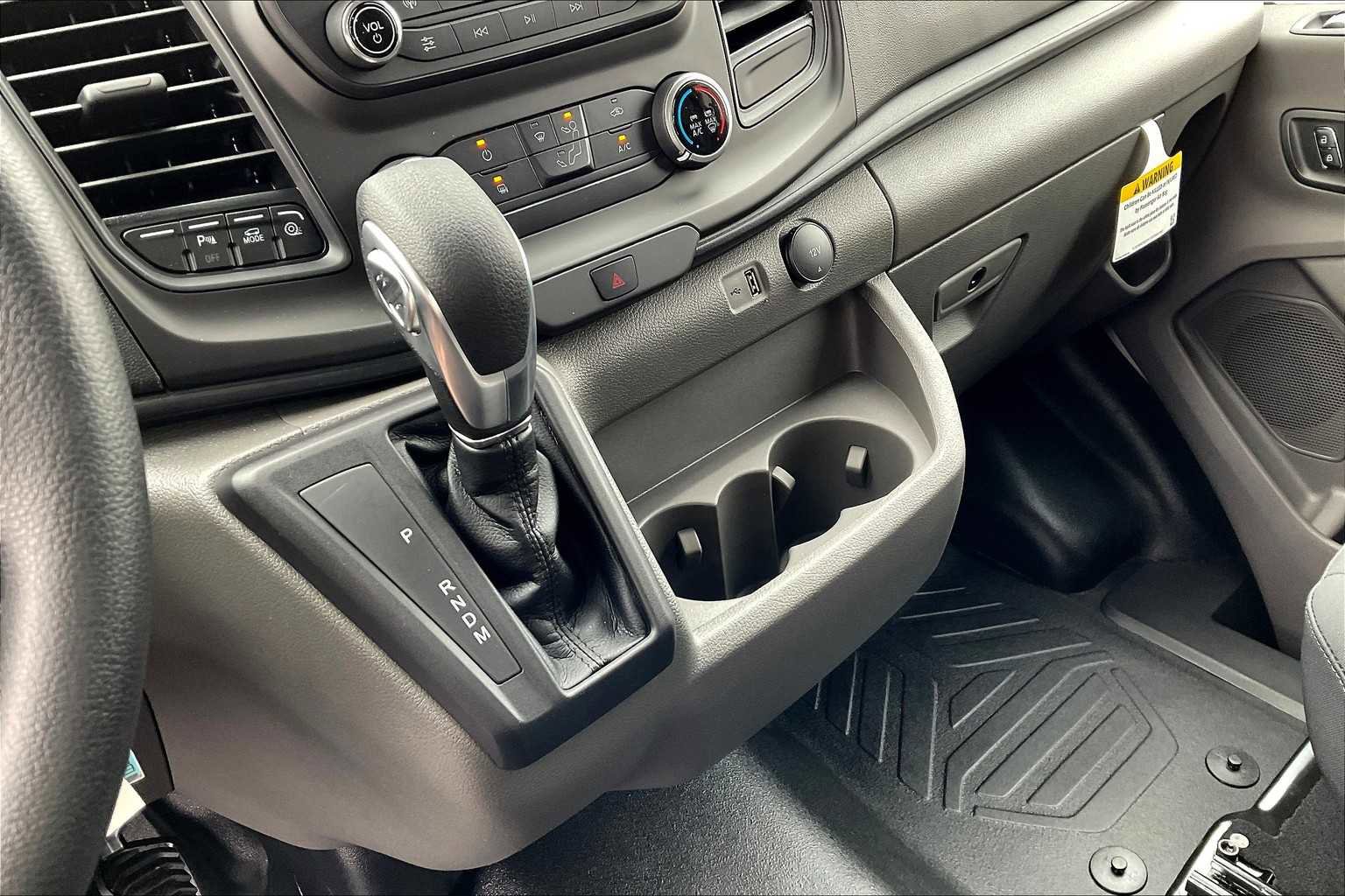 New 2025 Ford Transit 250 Low Roof image 7