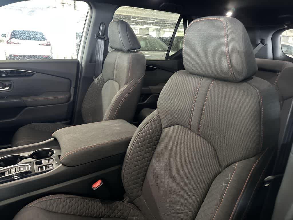 New 2026 Honda Pilot Sport image 13