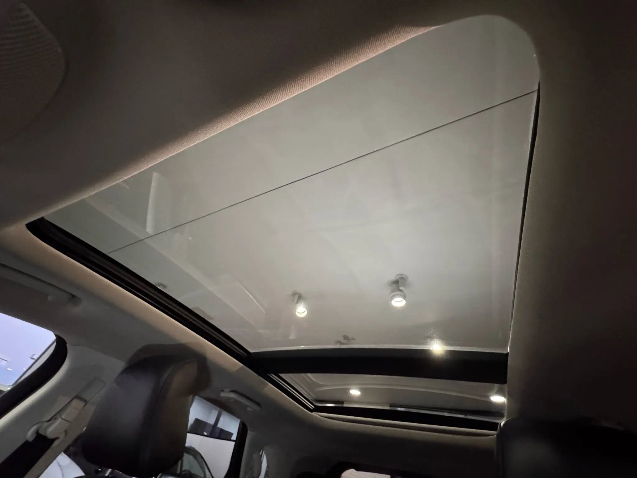 Used 2020 Ford Edge SEL w/ Cold Weather Package image 37