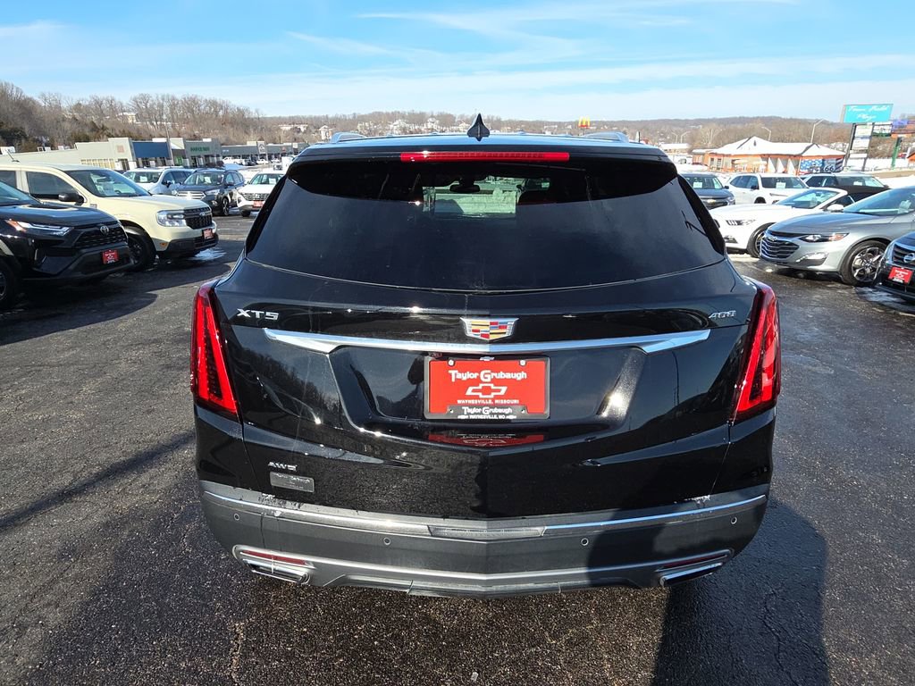 Used 2025 Cadillac XT5 Premium Luxury image 7