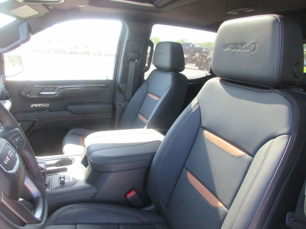 New 2026 GMC Sierra 1500 AT4 AWD/4WD image 13