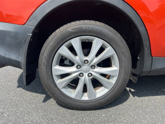 Used 2015 Toyota RAV4 Limited image 40