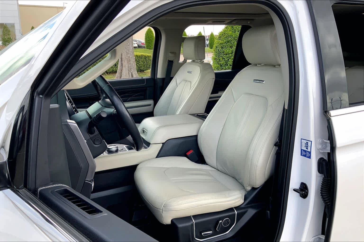 Used 2018 Ford Expedition Platinum RWD image 8