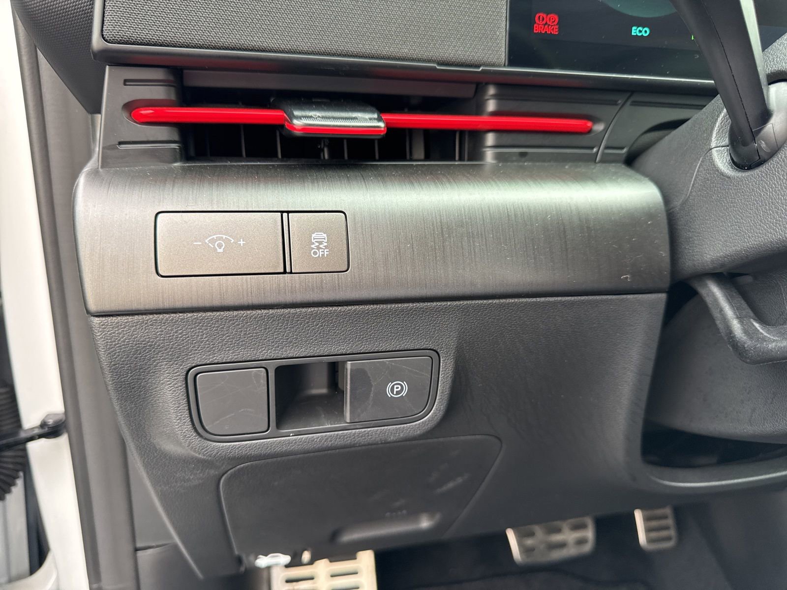 Certified 2025 Hyundai Kona N Line image 31