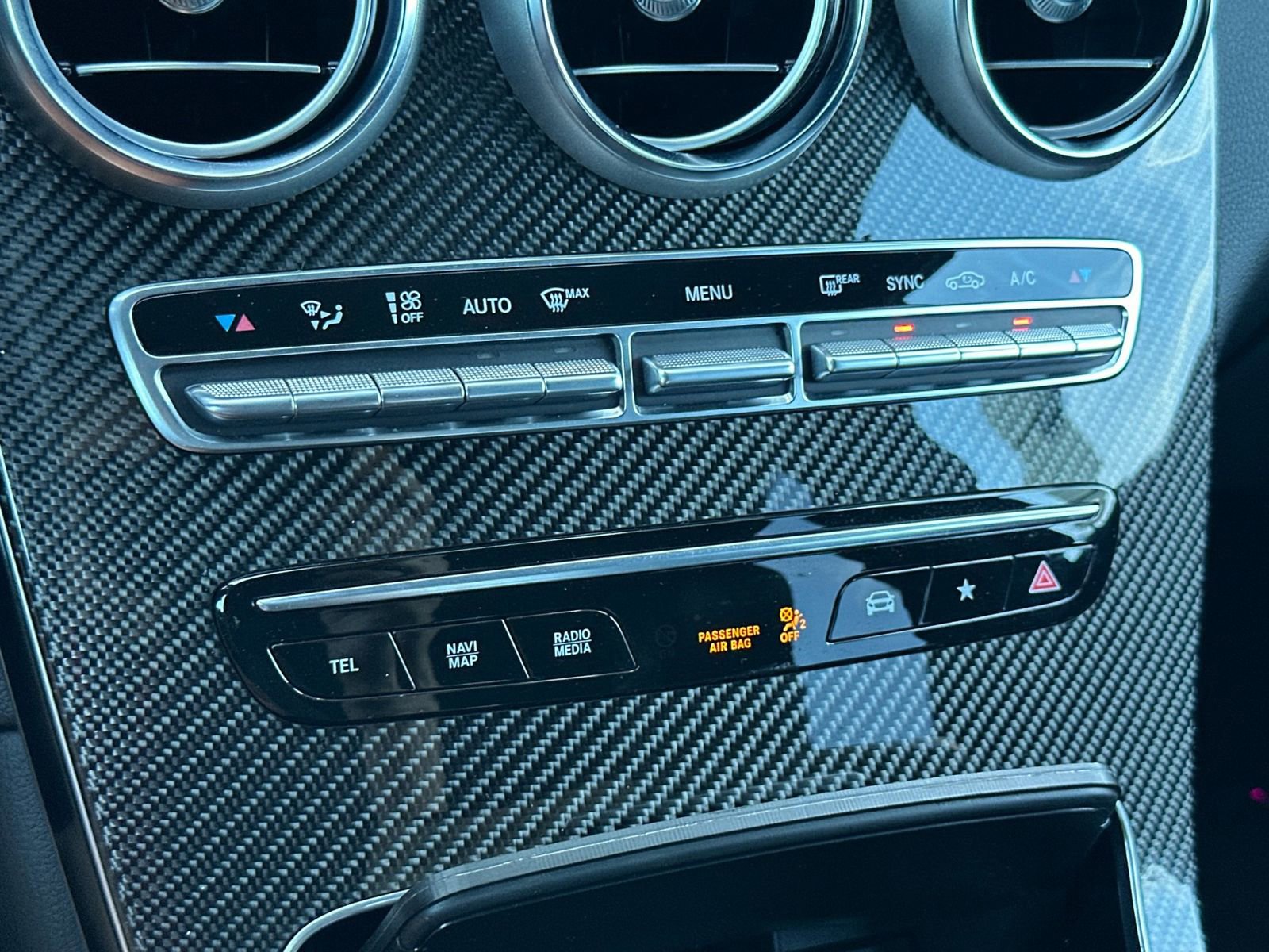 Certified 2020 Mercedes-Benz GLC 43 AMG 4MATIC image 24