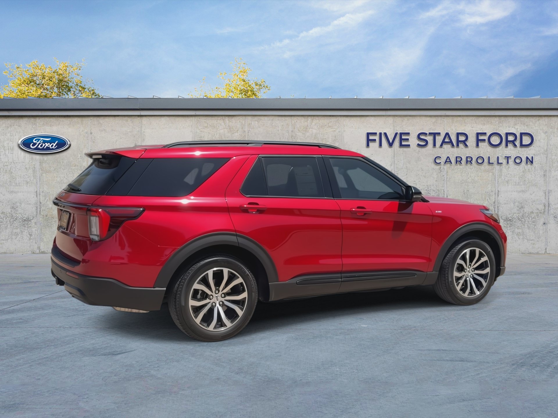 Certified 2025 Ford Explorer ST-Line w/ Premium Package RWD image 8