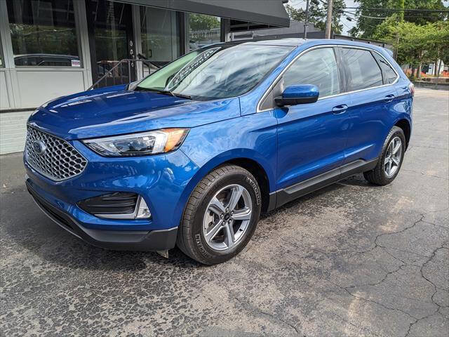 Used 2024 Ford Edge SEL w/ Convenience Package