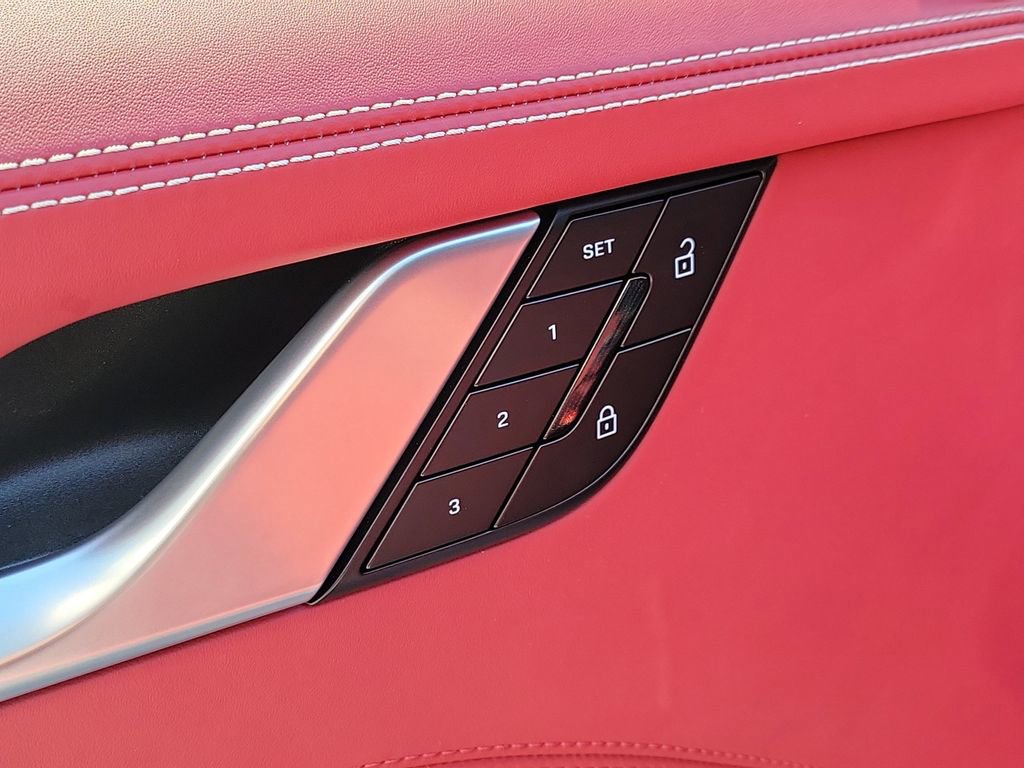 Certified 2025 Porsche 911 Carrera RWD image 24