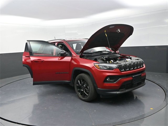 New 2026 Jeep Compass Latitude image 25