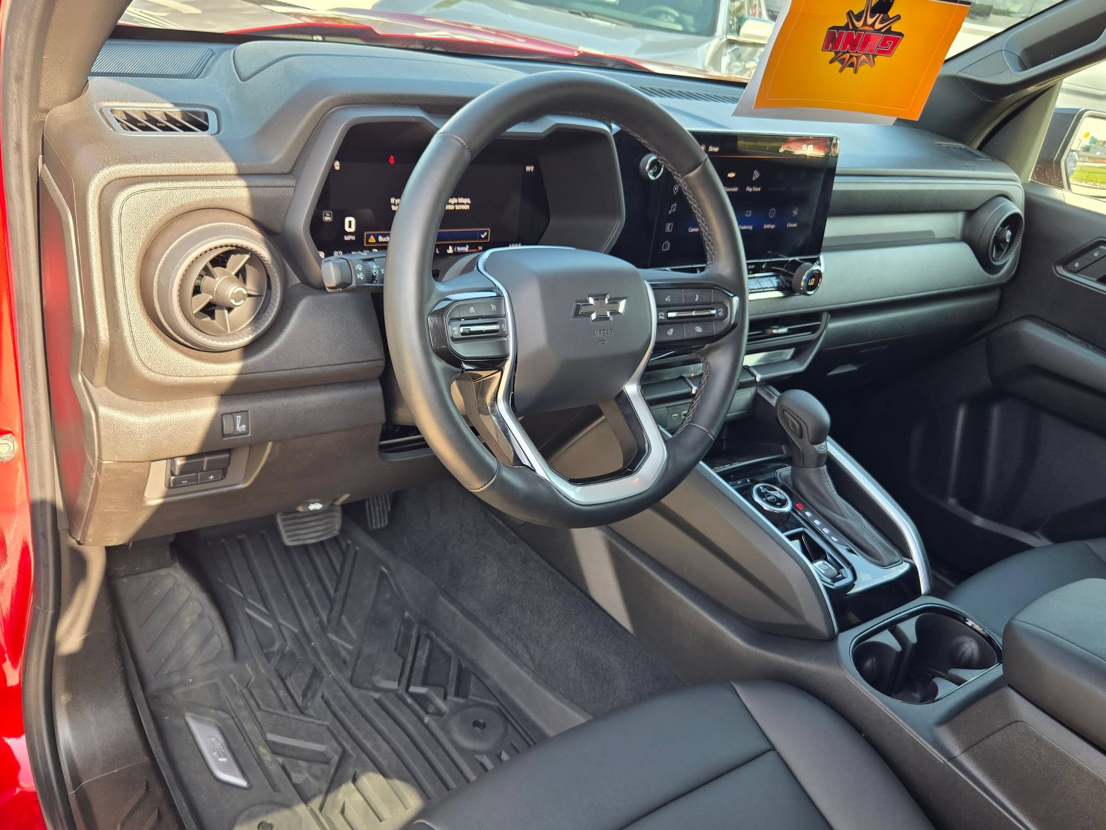 Certified 2025 Chevrolet Colorado Trail Boss AWD/4WD image 10